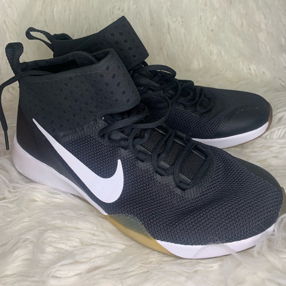 NWOT Nike Zoom Training Shoes High Top with Ankle Strap